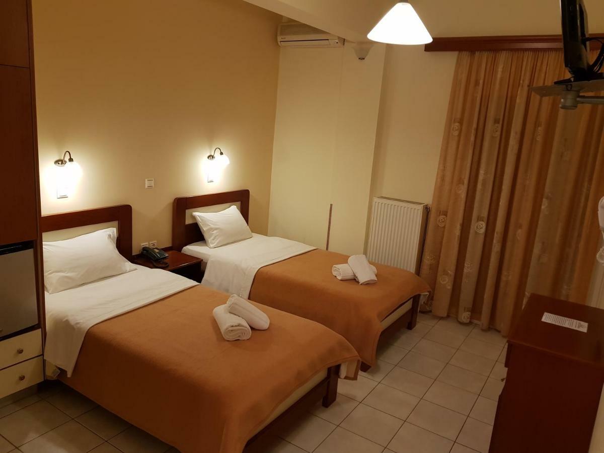 Hotel Nevada Καλαμάτα Εξωτερικό φωτογραφία